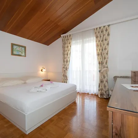 Apartmens Antonio 88 Lägenhet Brela