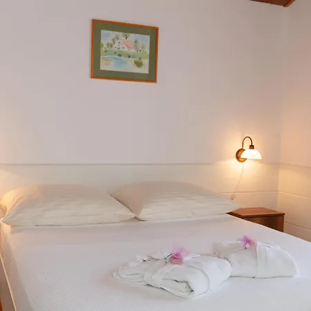 Apartmens Antonio 88 *