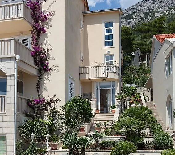 Apartmens Antonio 88 아파트 *