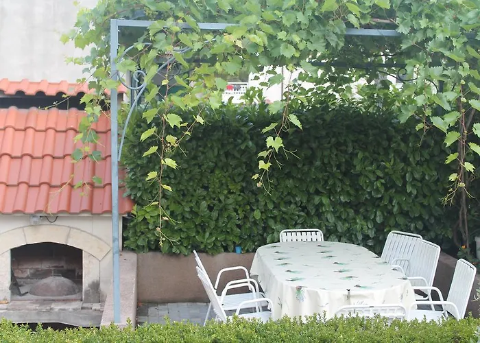 아파트 Apartmens Antonio 88 *